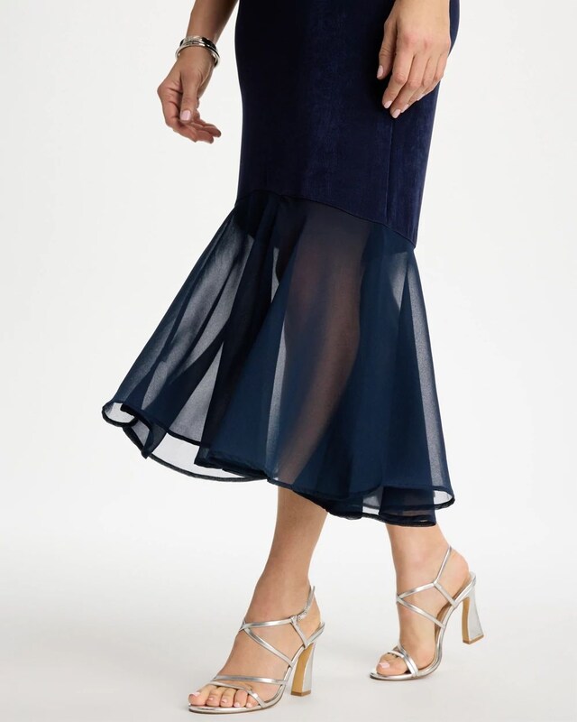 Travelers Chiffon Hem Dress - image 4